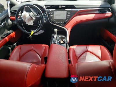Zdjęcie 8 z 12 samochodu: 2019 TOYOTA CAMRY XSE VIN:4T1B61HK5KU722011 - miniatura