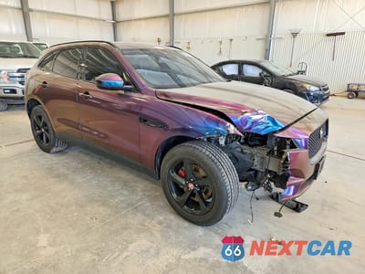 Czwarte zdjęcie samochodu z boku: 2018 JAGUAR F-PACE PRESTIGE VIN:SADCK2EV7JA251895 - miniatura
