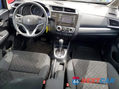 Zdjęcie 8 z 12 samochodu: 2015 HONDA FIT LX VIN:3HGGK5H56FM771804 - miniatura