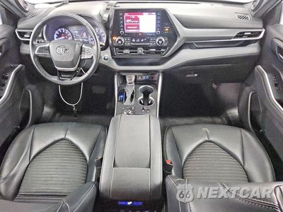 Zdjęcie 8 z 13 samochodu: 2022 TOYOTA HIGHLANDER XSE VIN:5TDJZRBH9NS246132 - miniatura