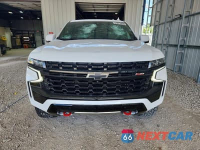 Piąte zdjęcie samochodu w środku: 2024 CHEVROLET SUBURBAN K1500 Z71 VIN:1GNSKDKD6RR297947 - miniatura