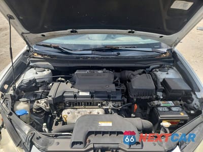 Zdjęcie 11 z 12 samochodu: 2008 HYUNDAI ELANTRA GLS VIN:KMHDU46D48U448006 - miniatura