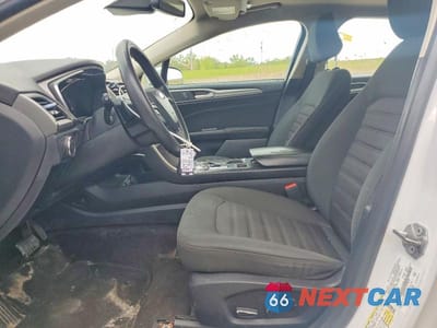 Zdjęcie 7 z 12 samochodu: 2020 FORD FUSION SE VIN:3FA6P0T94LR190878 - miniatura