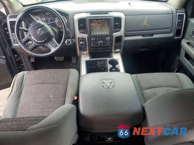 Zdjęcie 8 z 12 samochodu: 2015 RAM 1500 SLT VIN:1C6RR7LT3FS732915 - miniatura