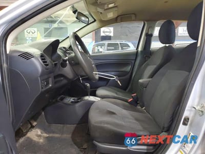 Zdjęcie 7 z 12 samochodu: 2018 MITSUBISHI MIRAGE ES VIN:ML32A3HJ8JH000211 - miniatura