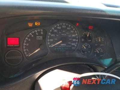 Zdjęcie 9 z 13 samochodu: 2002 CHEVROLET TAHOE VIN:1GNEK13V12J272090 - miniatura
