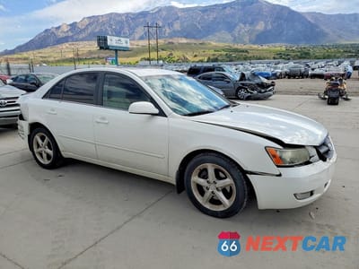 Czwarte zdjęcie samochodu z boku: 2007 HYUNDAI SONATA SE VIN:5NPEU46F07H169011 - miniatura
