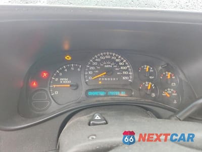Zdjęcie 9 z 12 samochodu: 2006 CHEVROLET SILVERADO K1500 VIN:2GCEK13TX61187711 - miniatura