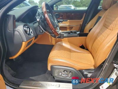 Zdjęcie 7 z 12 samochodu: 2016 JAGUAR XJL SUPERCHARGED VIN:SAJWA2GEXGMW01831 - miniatura