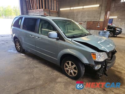 Czwarte zdjęcie samochodu z boku: 2008 CHRYSLER TOWN & COUNTRY TOURING VIN:2A8HR54P88R696906 - miniatura