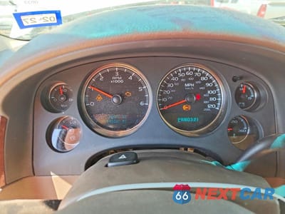 Zdjęcie 9 z 12 samochodu: 2008 GMC SIERRA C1500 VIN:3GTEC13J28G282172 - miniatura