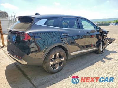 Trzecie zdjęcie samochodu z tyłu: 2026 KIA SPORTAGE LX VIN:5XYK2CDF3TG354760 - miniatura