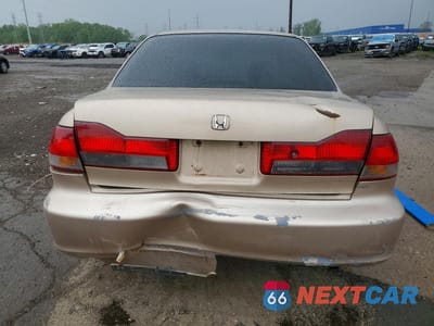 Zdjęcie 6 z 12 samochodu: 2001 HONDA ACCORD EX VIN:1HGCG56631A047652 - miniatura