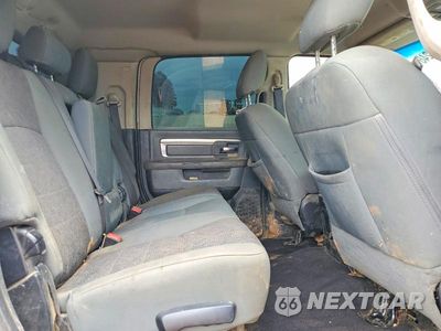 Zdjęcie 10 z 13 samochodu: 2018 RAM 3500 SLT VIN:3C63RRLL5JG239352 - miniatura