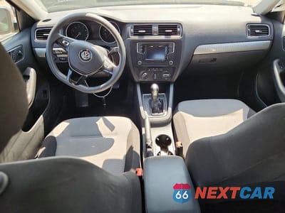 Zdjęcie 8 z 12 samochodu: 2017 VOLKSWAGEN JETTA S VIN:3VW2B7AJ4HM414116 - miniatura