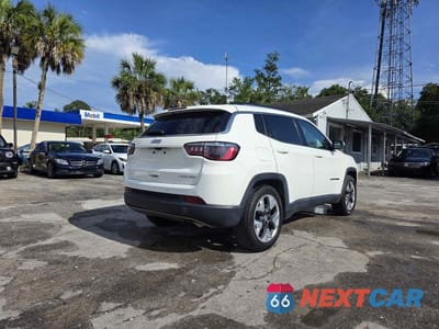 Czwarte zdjęcie samochodu z boku: 2021 JEEP COMPASS LIMITED VIN:3C4NJCCB1MT511484 - miniatura