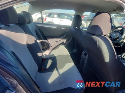 Zdjęcie 10 z 12 samochodu: 2017 VOLKSWAGEN JETTA S VIN:3VW2B7AJ4HM415735 - miniatura