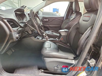 Zdjęcie 7 z 13 samochodu: 2022 JEEP CHEROKEE TRAILHAWK VIN:1C4PJMBXXND533549 - miniatura