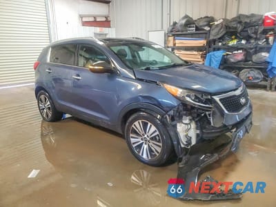Czwarte zdjęcie samochodu z boku: 2015 KIA SPORTAGE EX VIN:KNDPC3AC1F7719709 - miniatura