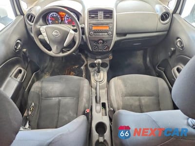 Zdjęcie 8 z 13 samochodu: 2018 NISSAN VERSA NOTE S VIN:3N1CE2CP1JL364597 - miniatura