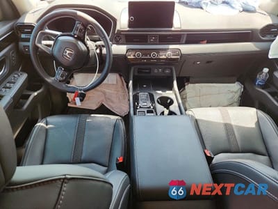 Zdjęcie 8 z 13 samochodu: 2024 HONDA PILOT TOURING VIN:5FNYG2H77RB011877 - miniatura