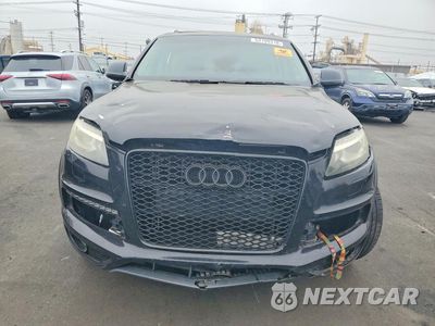 Piąte zdjęcie samochodu w środku: 2010 AUDI Q7 PREMIUM PLUS VIN:WA1MYAFE8AD001971 - miniatura