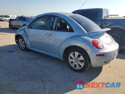 Drugie zdjęcie samochodu z przodu: 2009 VOLKSWAGEN NEW BEETLE S VIN:3VWPG31C29M503301 - miniatura