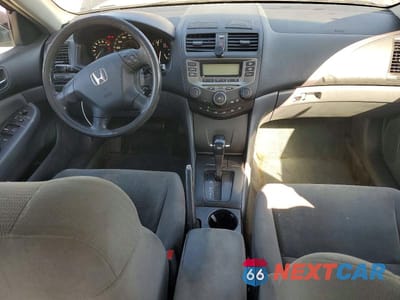Zdjęcie 8 z 12 samochodu: 2007 HONDA ACCORD LX VIN:1HGCM56437A100463 - miniatura