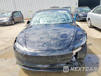 Piąte zdjęcie samochodu w środku: 2026 TESLA MODEL 3 VIN:5YJ3E1EA6TF122129 - miniatura