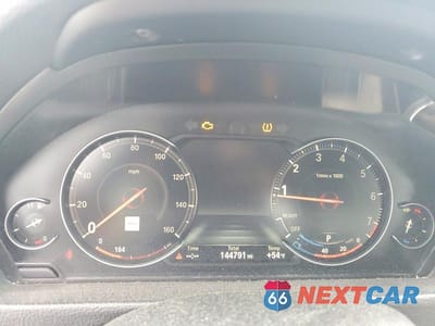 Zdjęcie 9 z 12 samochodu: 2019 BMW 330XI GT VIN:WBA8Z9C52KB220698 - miniatura
