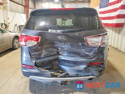 Zdjęcie 6 z 13 samochodu: 2016 KIA SORENTO EX VIN:5XYPHDA54GG181228 - miniatura