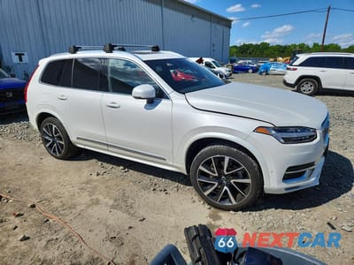 Czwarte zdjęcie samochodu z boku: 2025 VOLVO XC90 PLUS VIN:YV4062PE5S1309453 - miniatura