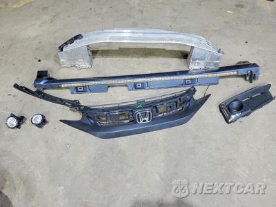 Zdjęcie 12 z 13 samochodu: 2019 HONDA CIVIC LX VIN:2HGFC2F62KH533671 - miniatura