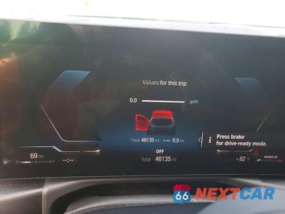 Zdjęcie 9 z 12 samochodu: 2023 BMW 330I VIN:3MW69FF08P8D20478 - miniatura