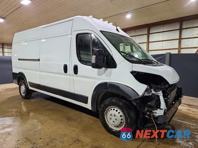 Czwarte zdjęcie samochodu z boku: 2026 RAM PROMASTER 2500 2500 HIGH VIN:3C6LRVDG9TE174286 - miniatura