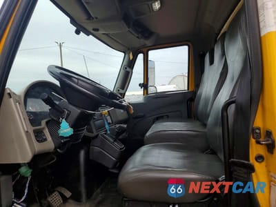 Zdjęcie 7 z 13 samochodu: 2018 INTERNATIONAL 4300 BOX TRUCK VIN:1HTMMMML1JH420373 - miniatura