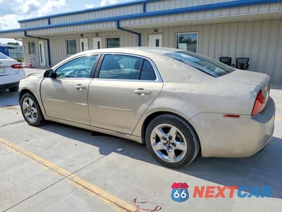 Drugie zdjęcie samochodu z przodu: 2010 CHEVROLET MALIBU 1LT VIN:1G1ZC5E03AF126770 - miniatura