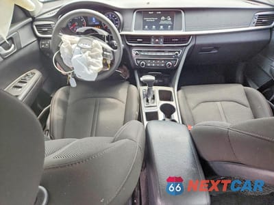 Zdjęcie 8 z 13 samochodu: 2019 KIA OPTIMA LX VIN:5XXGT4L32KG367311 - miniatura