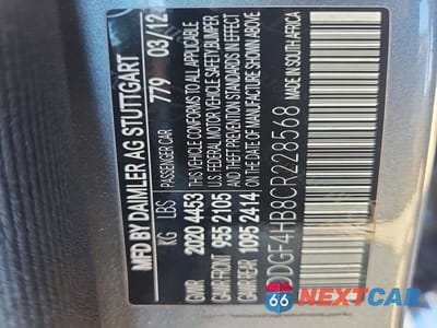Zdjęcie 12 z 12 samochodu: 2012 MERCEDES-BENZ C 250 VIN:WDDGF4HB8CR228568 - miniatura