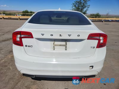 Zdjęcie 6 z 12 samochodu: 2014 VOLVO S60 T5 VIN:YV1612FS1E2295496 - miniatura