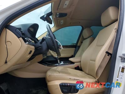 Zdjęcie 7 z 13 samochodu: 2017 BMW X3 SDRIVE28I VIN:5UXWZ7C36H0X40564 - miniatura