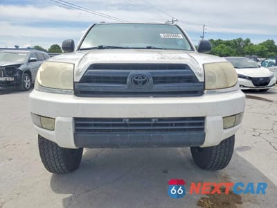 Piąte zdjęcie samochodu w środku: 2005 TOYOTA 4RUNNER SR5 VIN:JTEBT14R350050294 - miniatura