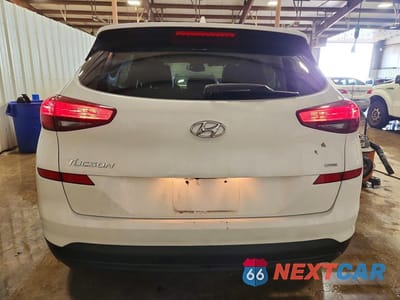 Zdjęcie 6 z 13 samochodu: 2019 HYUNDAI TUCSON VALUE VIN:KM8J3CA40KU930390 - miniatura