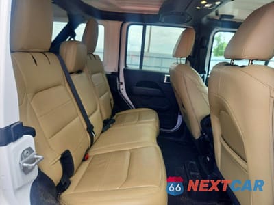 Zdjęcie 11 z 13 samochodu: 2019 JEEP WRANGLER UNLIMITED SAHARA VIN:1C4HJXENXKW520963 - miniatura