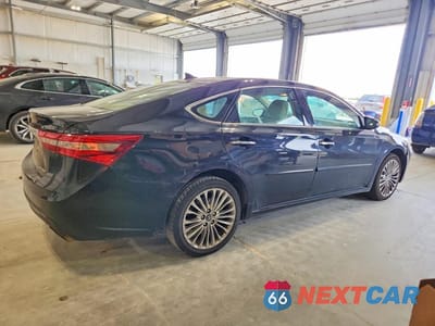 Trzecie zdjęcie samochodu z tyłu: 2017 TOYOTA AVALON LIMITED VIN:4T1BK1EB0HU246615 - miniatura
