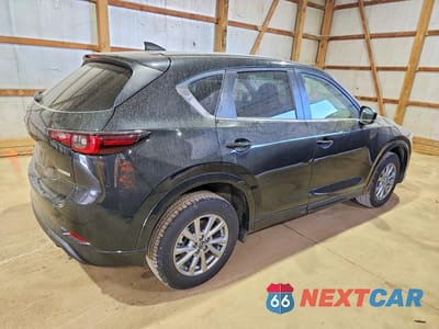 Trzecie zdjęcie samochodu z tyłu: 2025 MAZDA CX-5 SELECT VIN:JM3KFBBL9S0724452 - miniatura