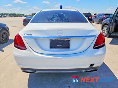 Zdjęcie 6 z 12 samochodu: 2019 MERCEDES-BENZ C 300 VIN:WDDWF8DB3KR516571 - miniatura