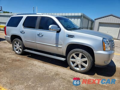 Czwarte zdjęcie samochodu z boku: 2010 CADILLAC ESCALADE PREMIUM VIN:1GYUCCEF9AR216783 - miniatura