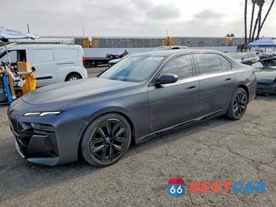 2024 BMW 740 I WBA23EH05RCT09490 - główne zdjęcie licytacji z USA - miniatura