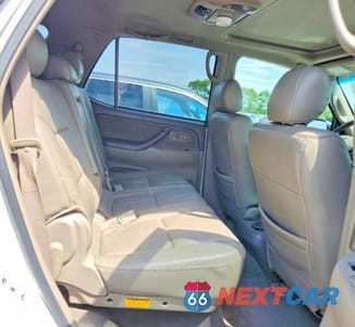 Zdjęcie 10 z 12 samochodu: 2005 TOYOTA SEQUOIA SR5 VIN:5TDBT44A75S248129 - miniatura